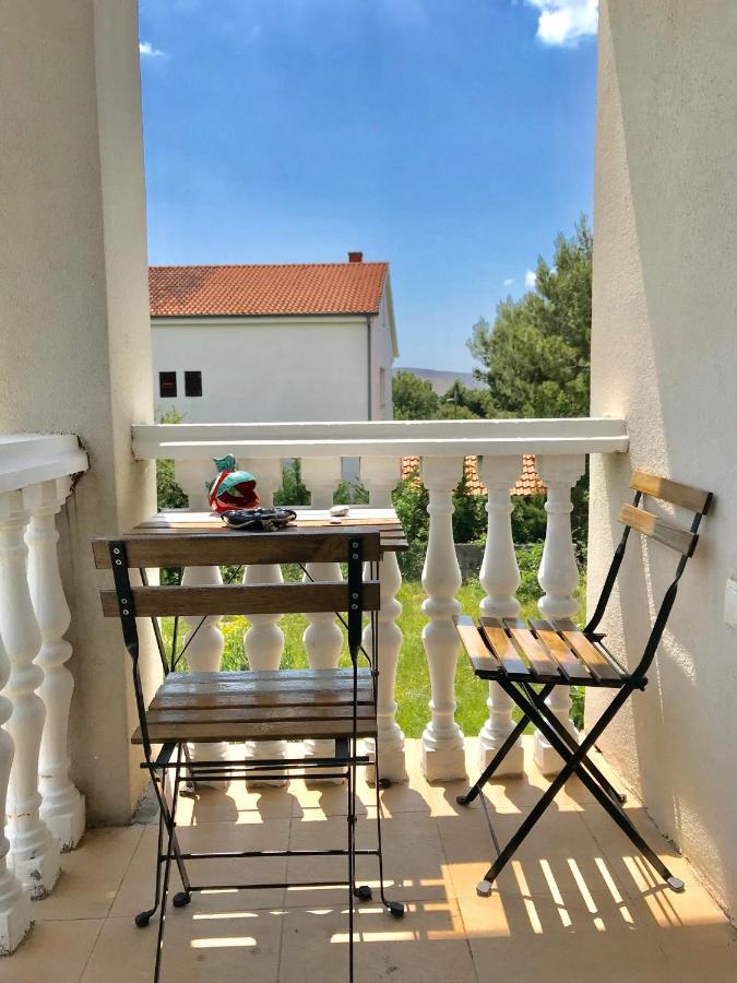 Apartment Pepa Starigrad Paklenica Luaran gambar
